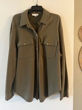 Treasure & Bond olive green  Button-Front Utility Shirt Jacket Large